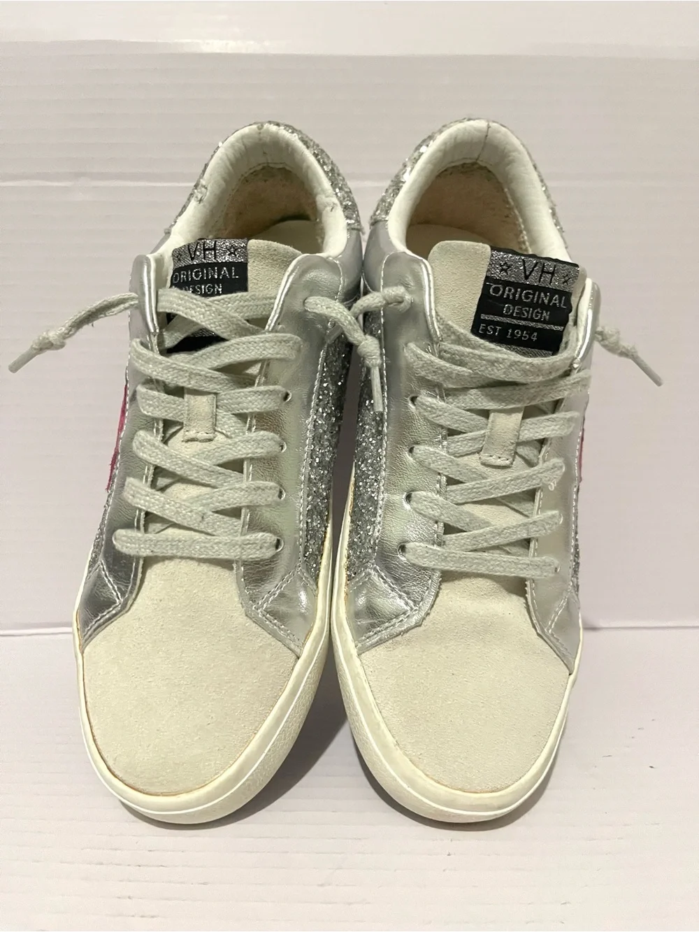 Vintage Havana  Silver Glitter Women’s Sneakers with Pink Star